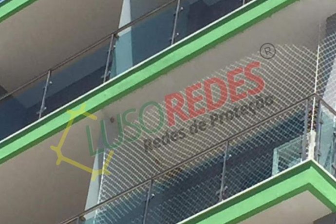 REDES DE PROTEÇÃO PARA VARANDA 